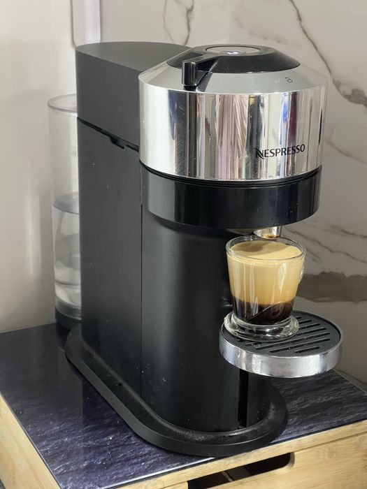 Maquina nespresso vertuo