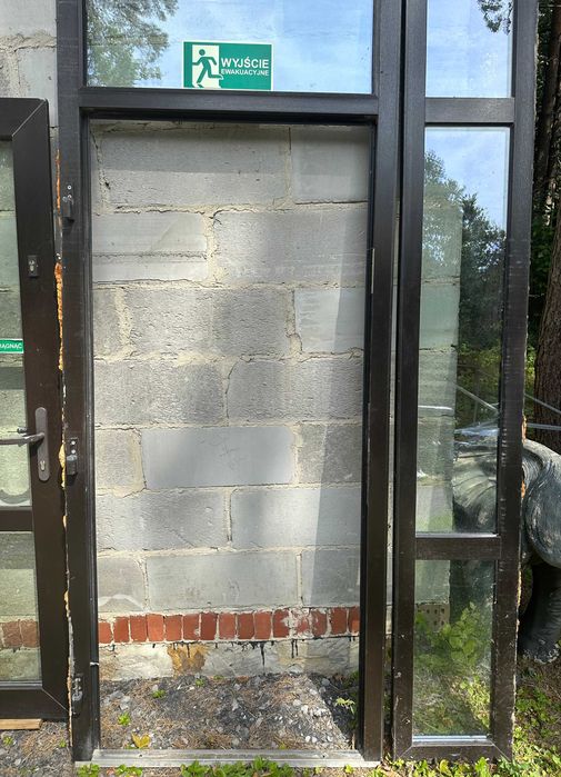 Drzwi wejściowe PCV używane