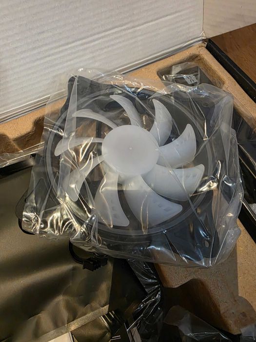 Alphacool Eiswolf 2 AIO - 360 mm RTX 4080 Suprim Nowe