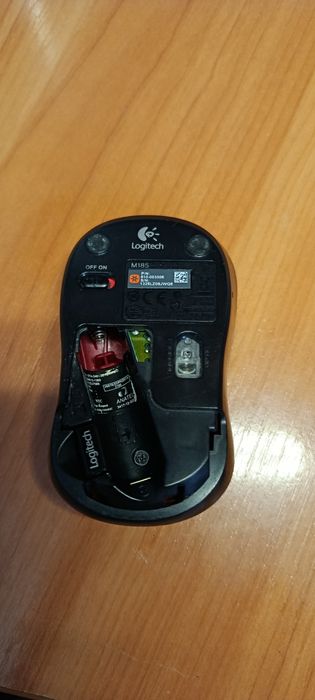 Беспроводная мышь Logitech M185