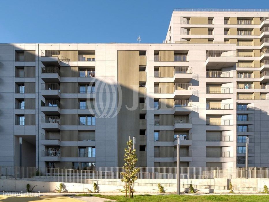 Apartamento T1 com estacionamento, no Luma, Lumiar, Lisboa
