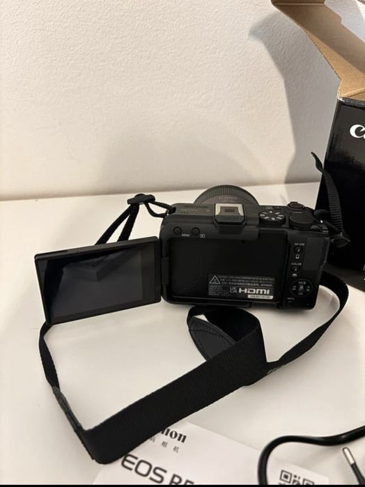 Canon EOS R50 Nova