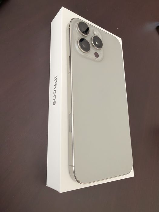 iPhone 16 Pro Max 256GB Prateado – Imaculado e com Garantia