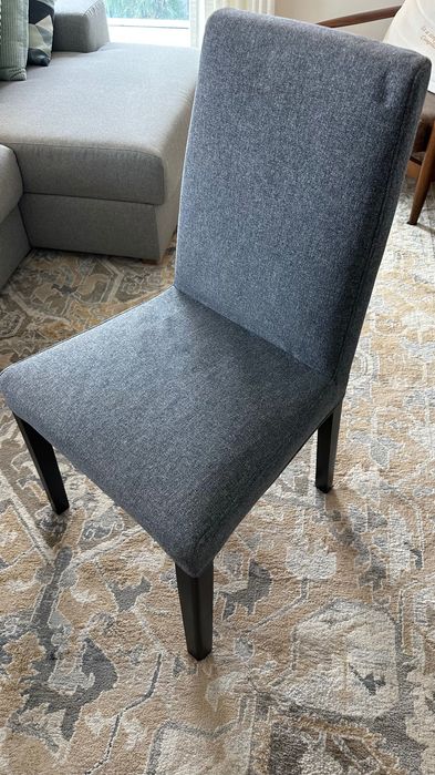 Conjunto de 06 CADEIRAS SEMI-NOVAS - Bergmung / Ikea
