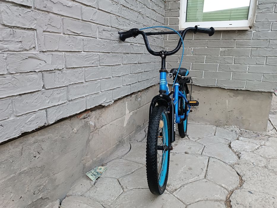 Дитячий велосипед