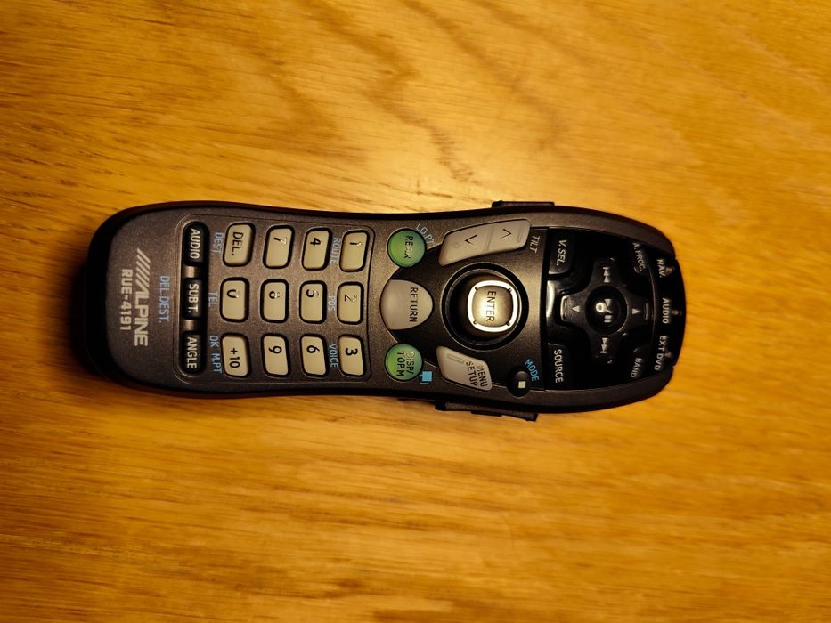 Control Remoto Alpine RUE-4191
Controlo Remoto Alpine RUE-4191 Original Multimédia / GPS –
Controlo Remoto Alpine RUE-4191 Original Multimédia / GPS –