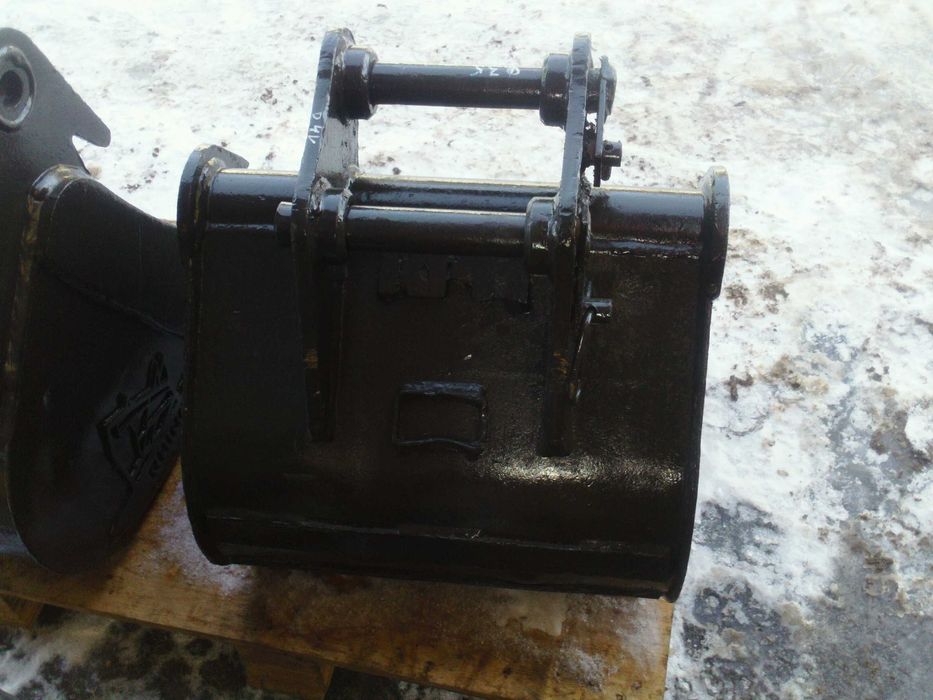 łyżka minikoparka JCB , CAT , 23 cm , 45 , 60