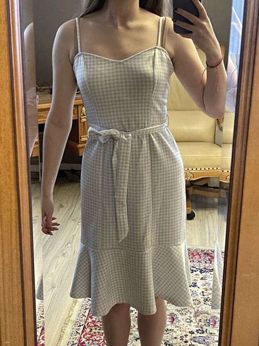 Сукня в клітинку Mohito