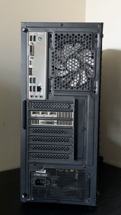 PC Gaming Ryzen 5 3600  GTX 1050 Ti OC 4GB  16GB DDR4 RGB   SSD 500GB   Windows 11 Pro