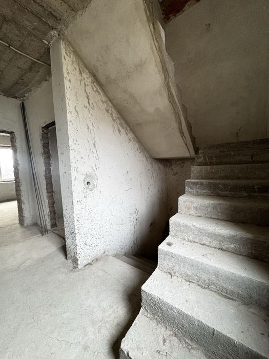 ‼️Продаж просторого 3-поверхового будинку, Демʼянів Лаз