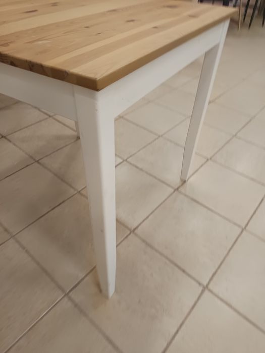 Mesa de refeições IKEA