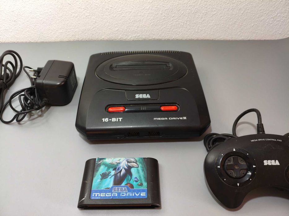 Sega Megadrive 2 com Jogo