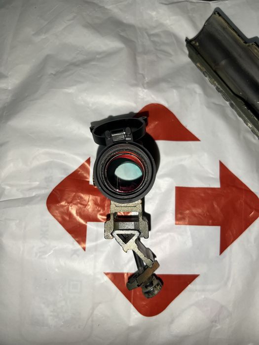 Приціл коліматорний Bushnell AR Optics TRS-26 3 МОА
