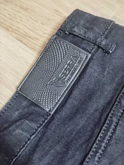 Serra Spodnie Czarne XXL