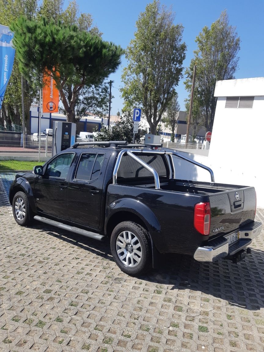 4X4 NISSAN NAVARA D40 2.5 DCI LE BVA 174CH NISSAN VO845 : GARAGE ALL ROAD  VILLAGE SPECIALISTE 4X4 A AUBAGNE