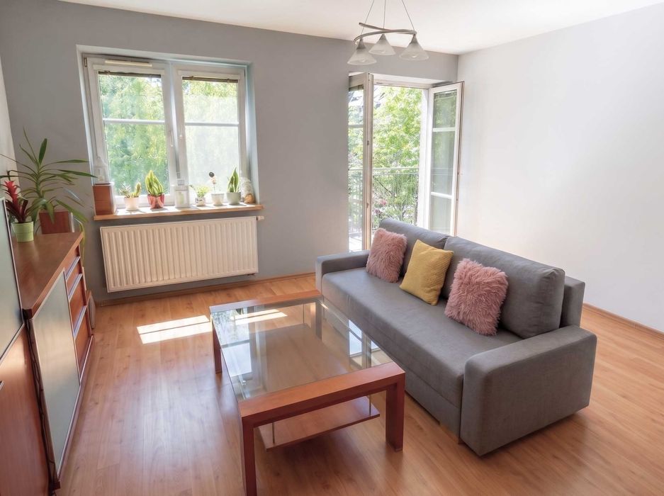 60 m² | 2 balkony | parking | jasne mieszkanie | 2 pokoje + duża kuchnia z jadalnią | ogrodzony teren | partycypacja TBS Mysłowice | blisko Katowice