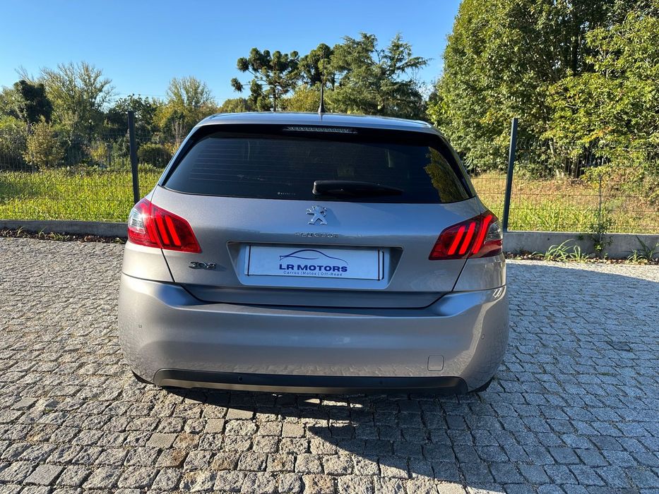 Peugeot 308 PureTech 110 Stop & Start Style
