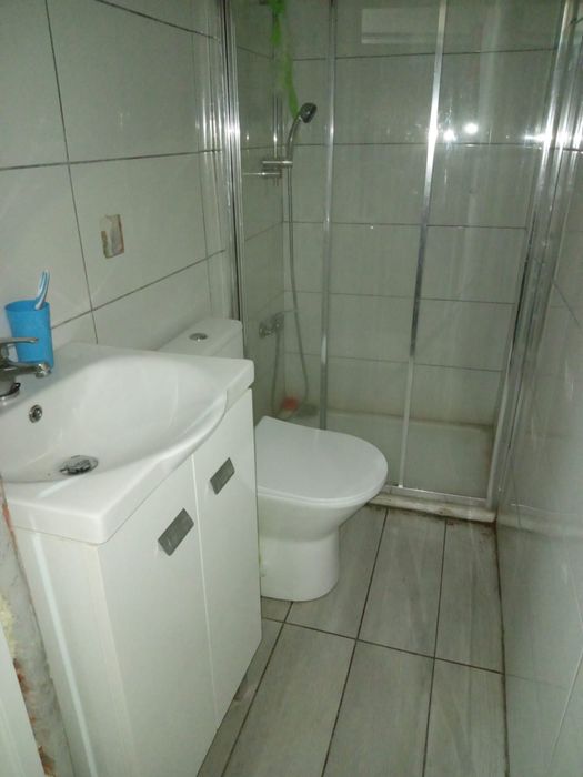 Arrenda-se Quarto em Queluz