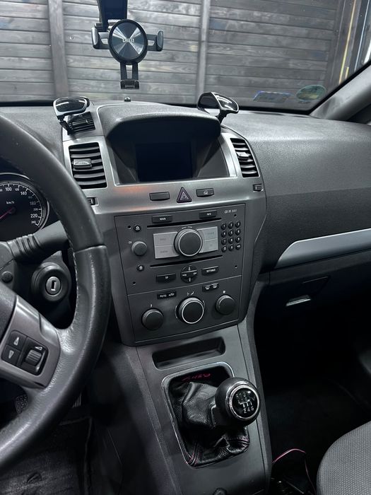 Opel Zafira b  1.9cdti 120km