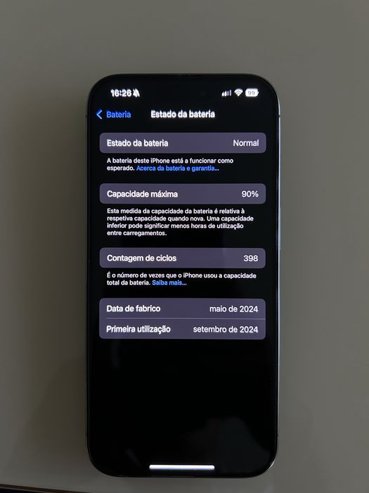 Iphone 15 pro 256gb como novo (90% bateria)