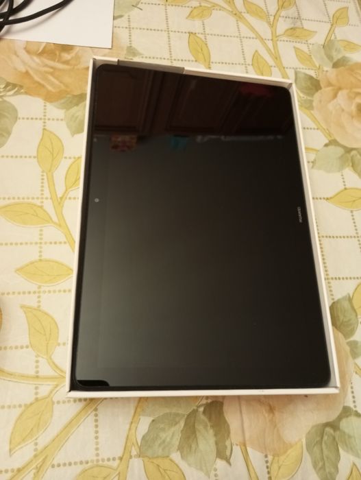 Продам планшет Huawei Mediapad T5