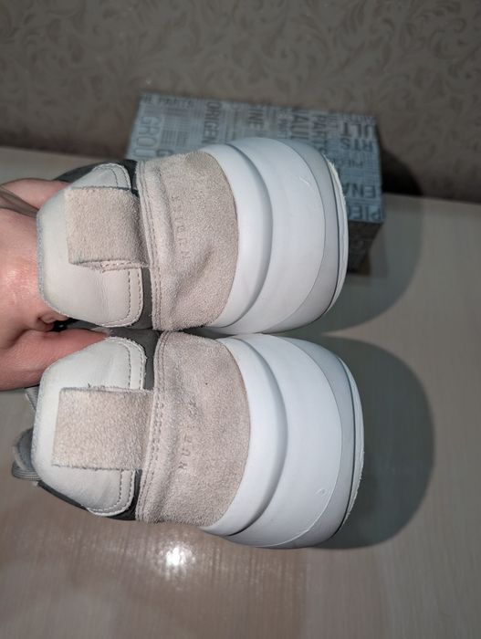 Nubikk кросівки Португалія 42 р по уст 28 см м'яка устілка якісні зруч