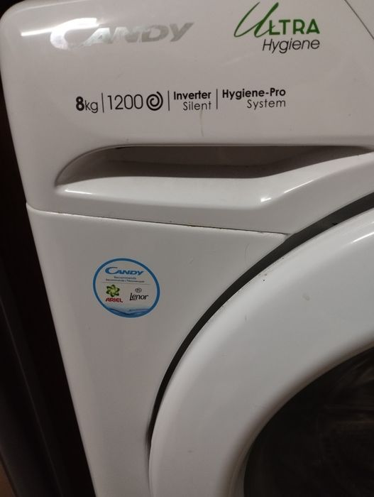 Máquina de Lavar Roupa Candy Ultra Hygiene 8 kg