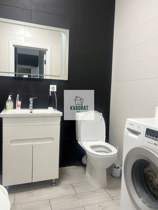 Продам 1-кімнатну квартиру з ремонтом і меблями у новому будинку