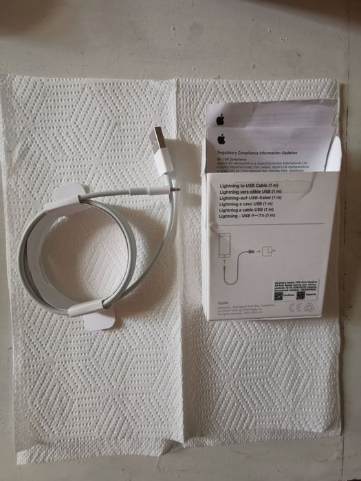 iPhone 11 64gb iCloud lock