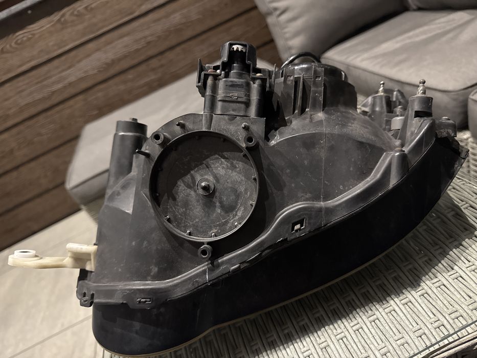 Prawa lampa subaru impreza Blobeye od 2003 do 2005