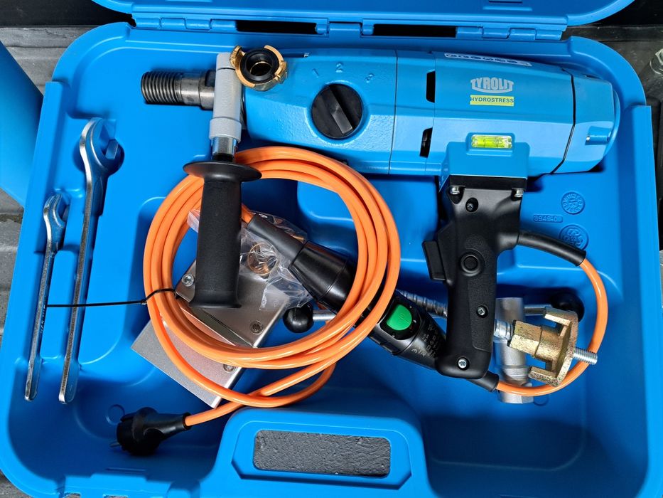 Wynajem Wypożyczalnia Wiertnica Otwornica do betonu + statyw