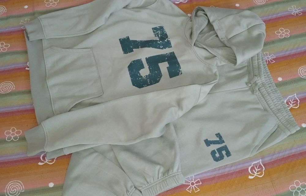 Костюм Primark s/xs