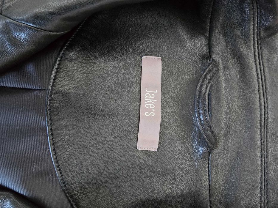 Kurtka damska czarna skórzana, skóra jegnięca.