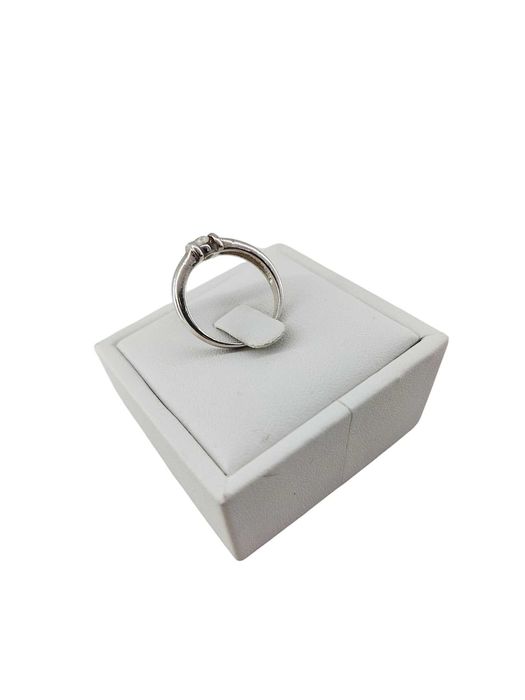 Srebrny Pierścionek w. 3,26G R. 17