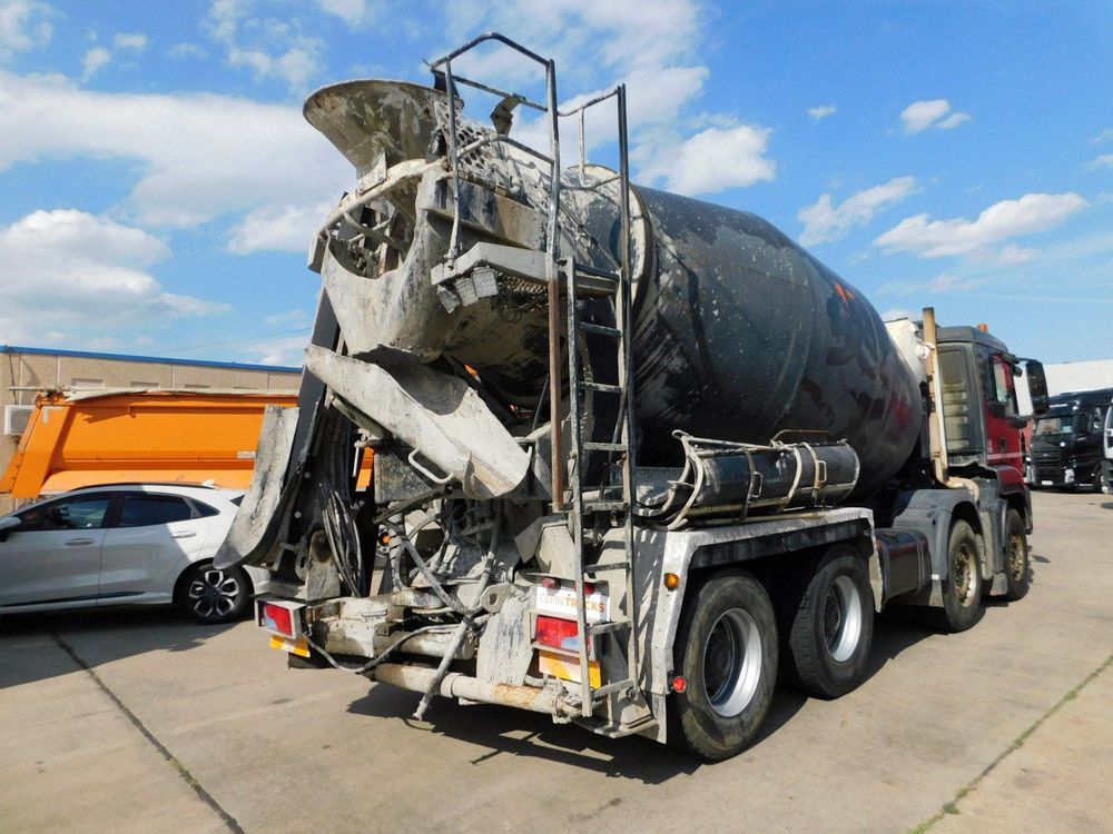 alt