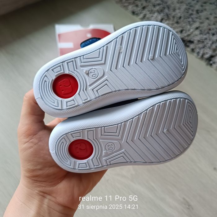 Buty 20 chłopięce