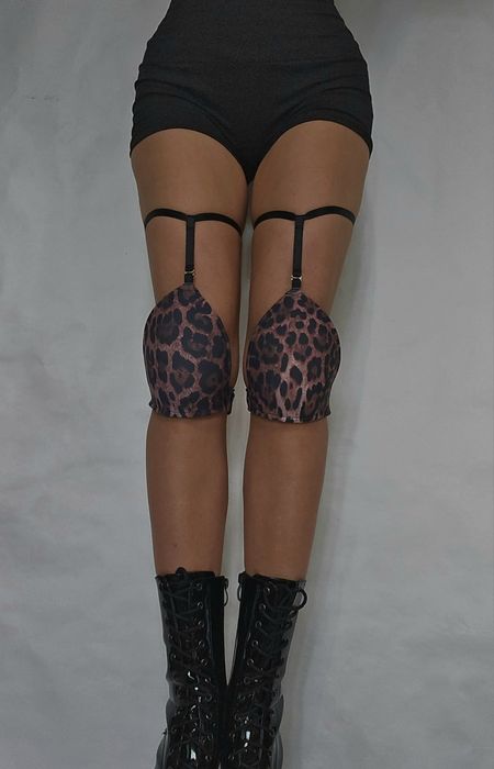 Наколенники для танцев, наколенники.