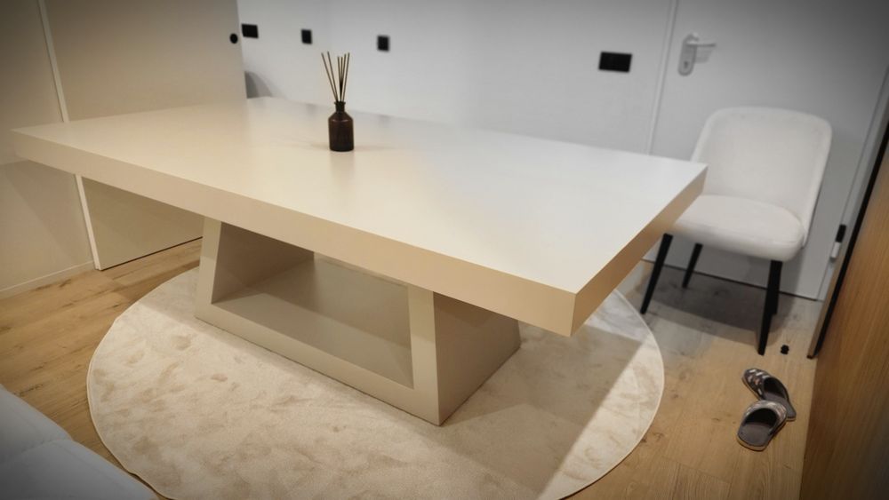 Mesa de Jantar lacada