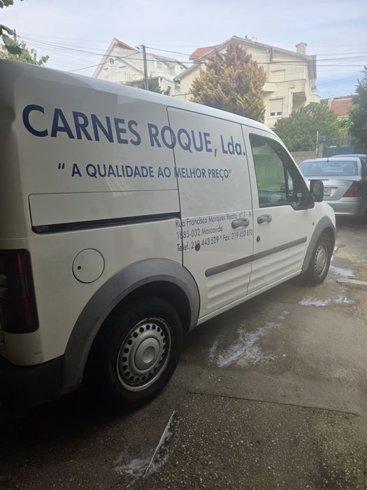 Ford Transit Connect com caixa isotérmica