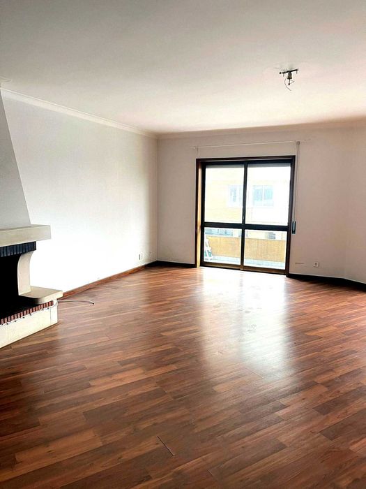 Apartamento T3 em Águas Santas, Maia