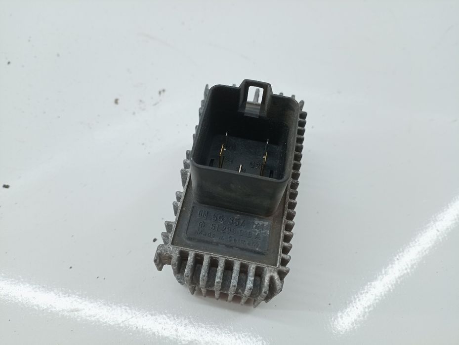 Módulo eletrónico - OPEL ASTRA H GTC (A04) | 05 - 10