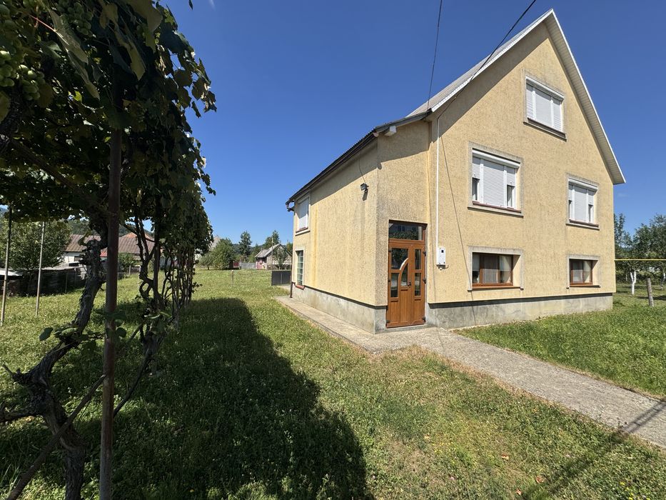 Продаж добротного будинку