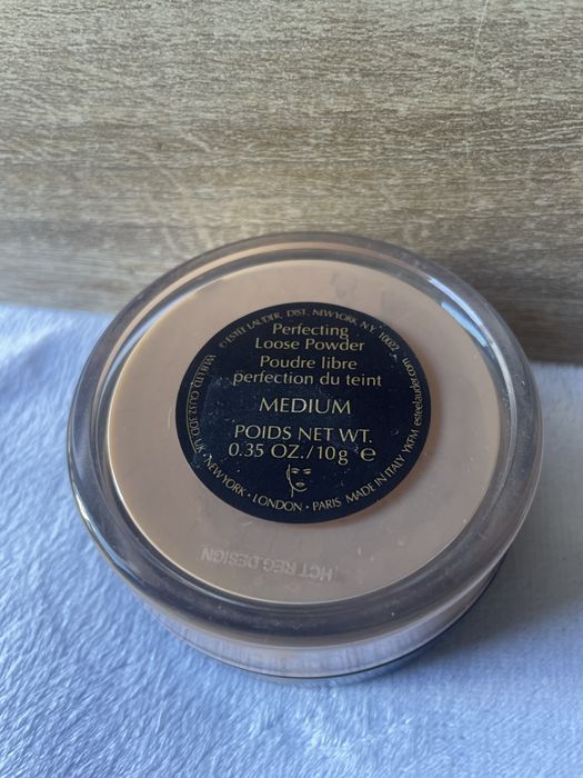 Puder estee lauder odcien medium