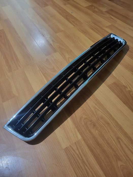 Dolna kratka zderzaka przedniego Audi A4 B6