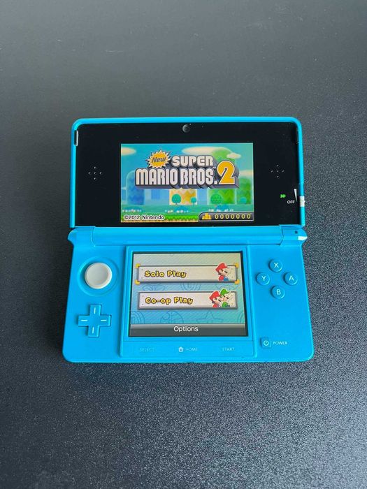 Nintendo 3DS Monster Hunter 4 Edição Especial com 100+ Jogos