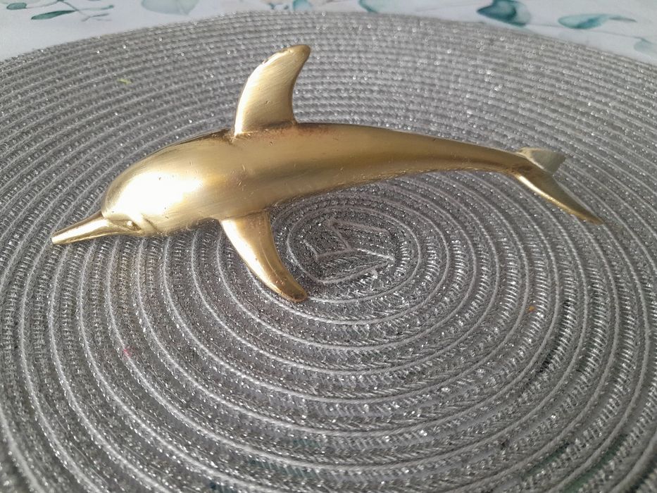 Delfina z pełnego mosiądzu dł 15cm