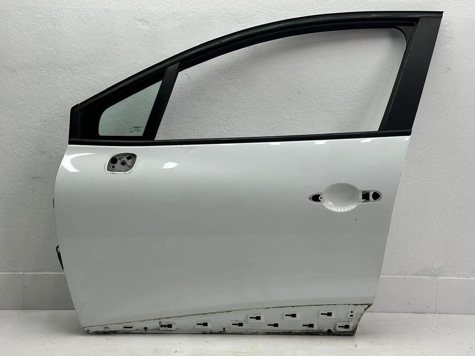 Porta Frente / Trás Direita / Esquerda - Renault Clio IV (2016)