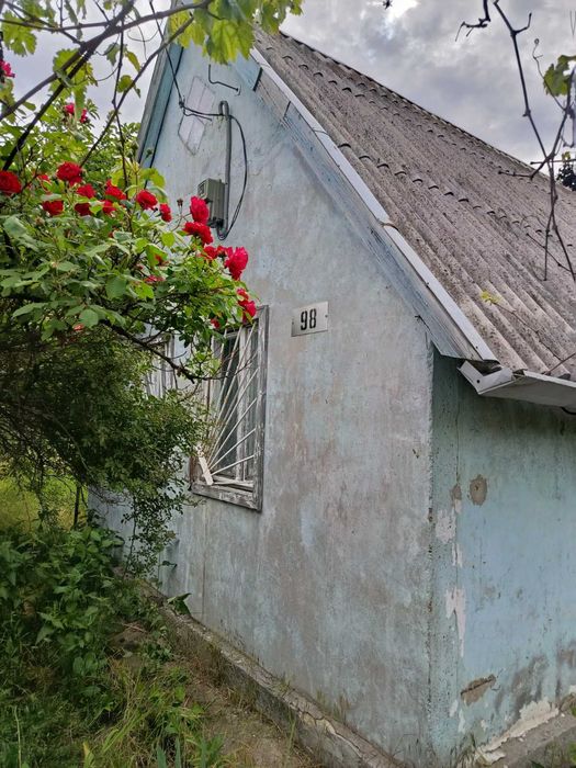 Продам дачу в черте города