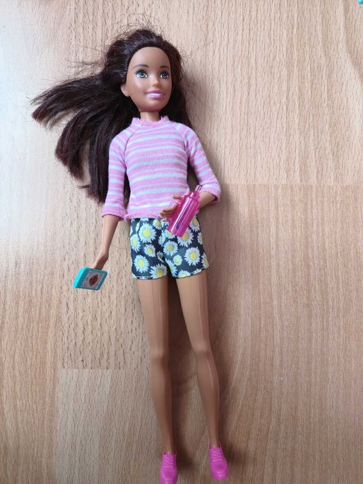 Lalka Barbie Skipper opiekunka