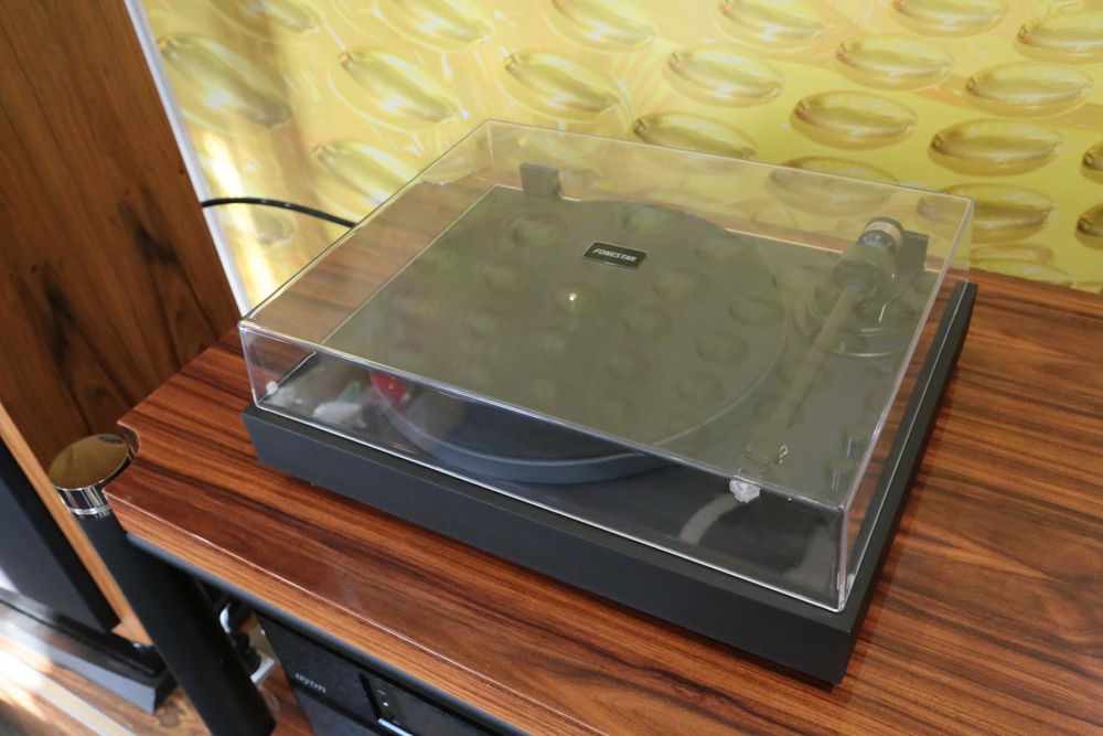 Fonestar	Vinyl-13 Audio Technica AT-3600l